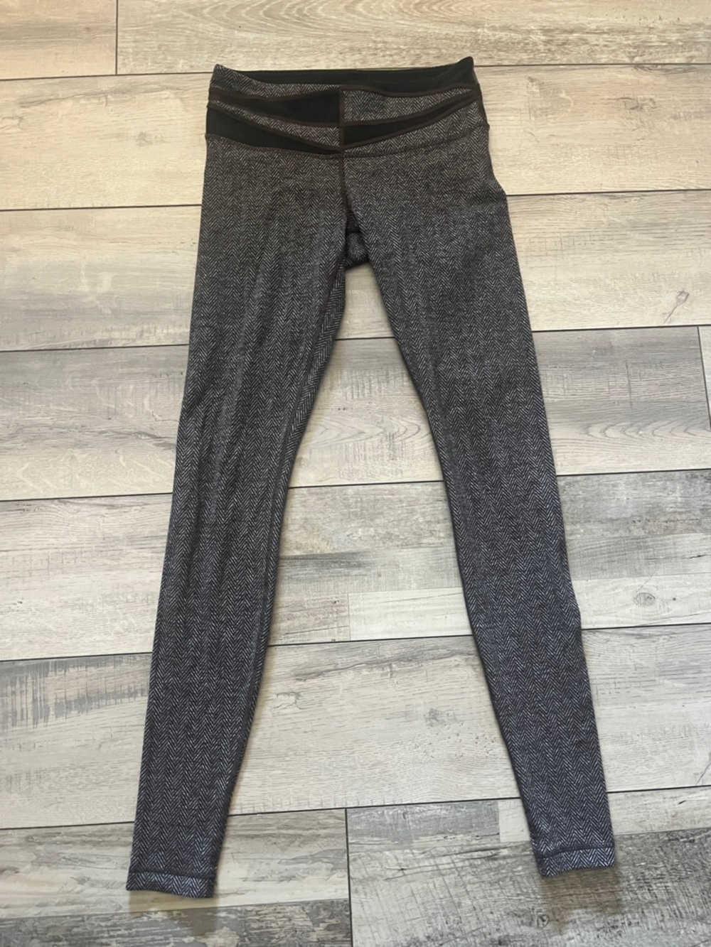 Lululemon Wunder Under Luon Legging in Herringbone Pattern